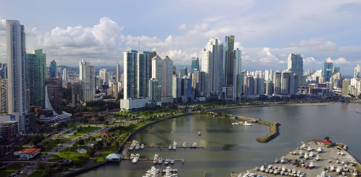 donde bailar salsa y bachata en la ciudad de panama